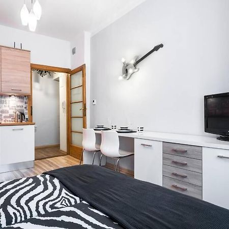 Studio Pomorska , Bezplatny Parking Apartment Krakow Ngoại thất bức ảnh