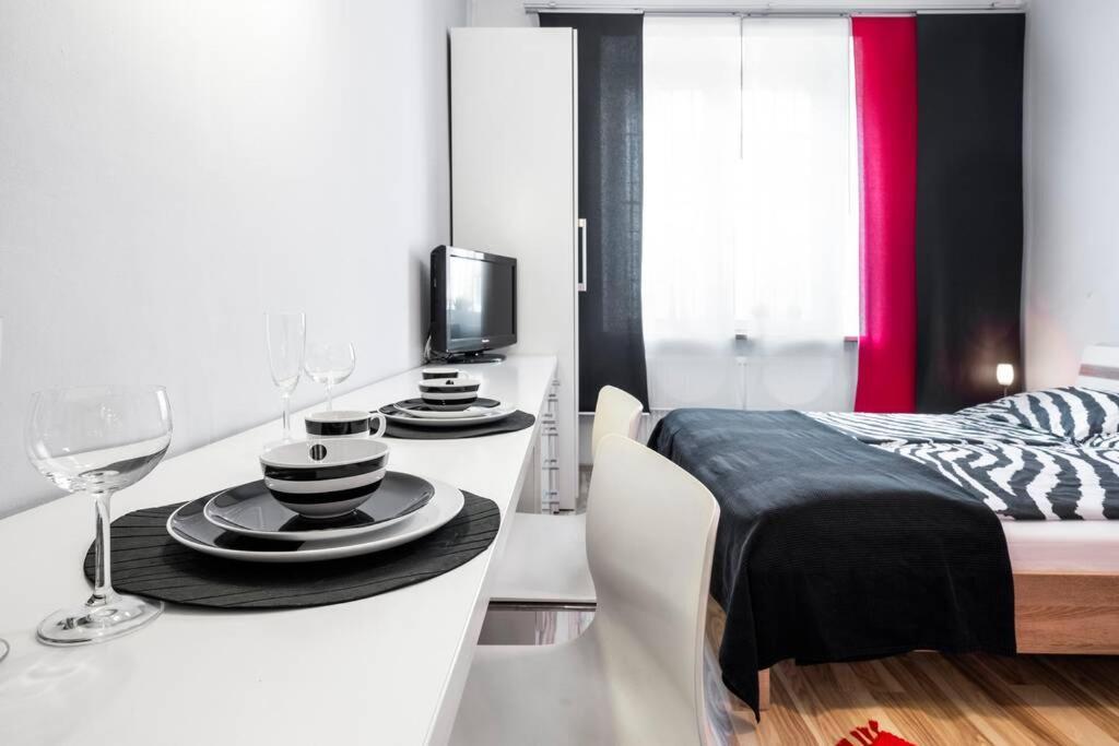 Studio Pomorska , Bezplatny Parking Apartment Krakow Ngoại thất bức ảnh